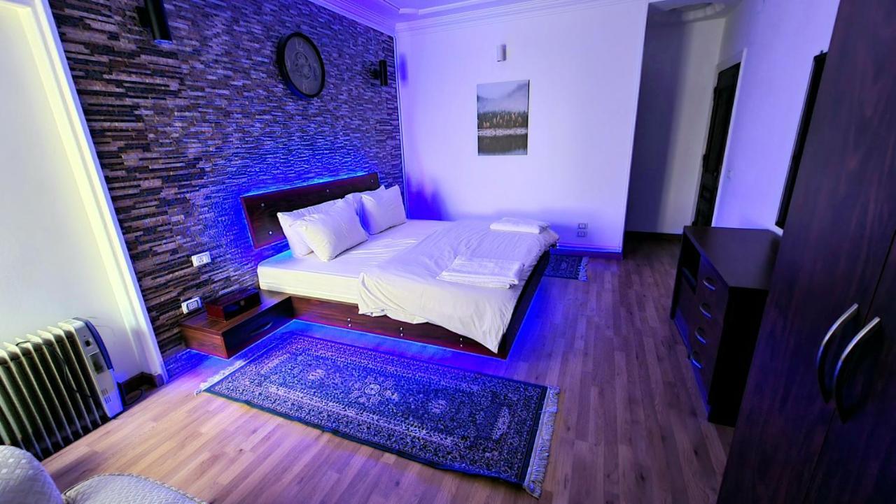 Amazing Nile View And Pyramids Apartment El El Cairo Exterior foto