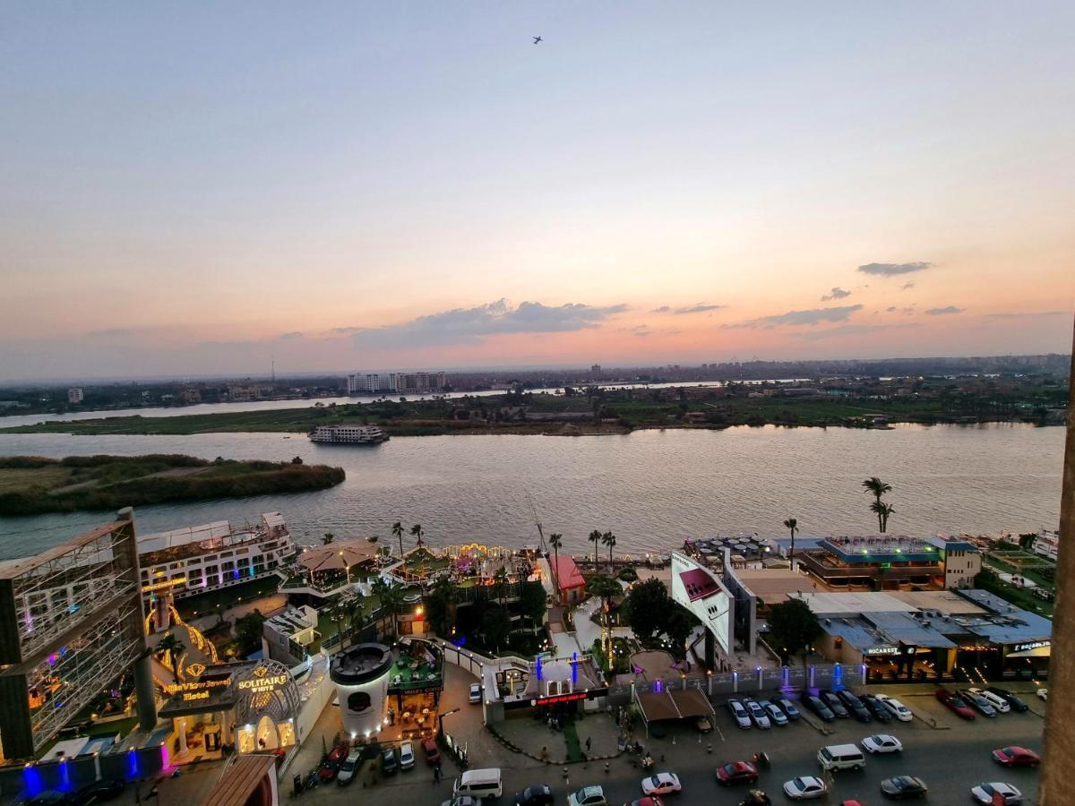 Amazing Nile View And Pyramids Apartment El El Cairo Exterior foto